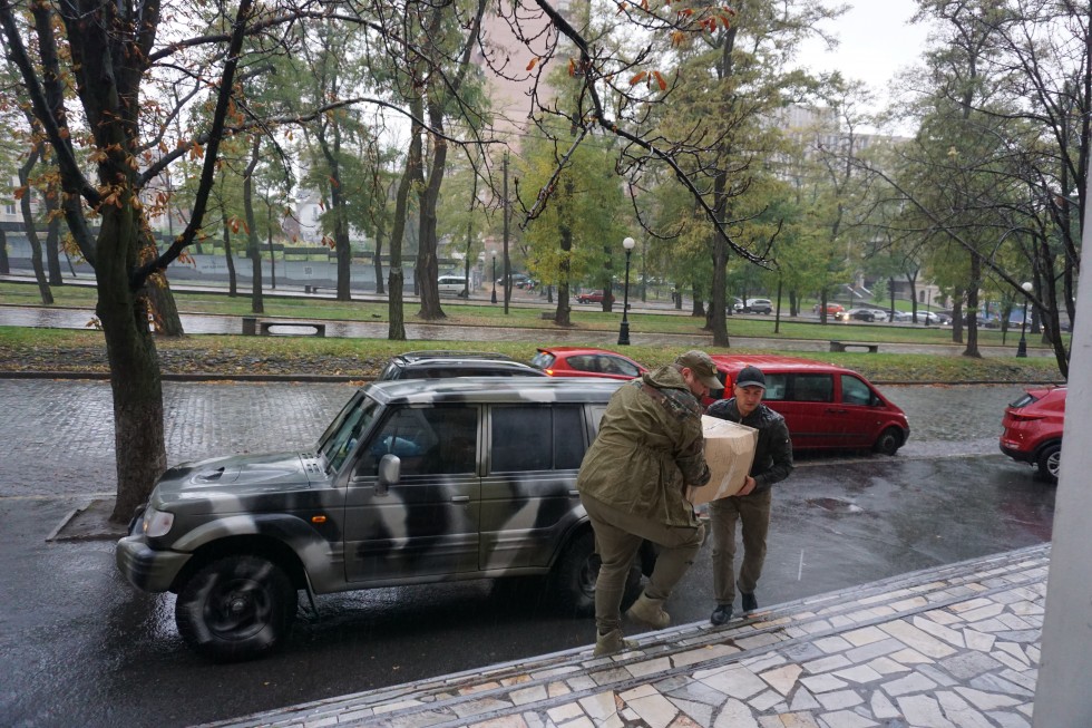 Дрогобиччина передала гуманітарну допомогу у прифронтові міста та для потреб ЗСУ