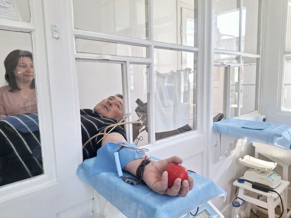 Працівники Дрогобицької РВА вкотре долучились до благодійної акції донорської крові