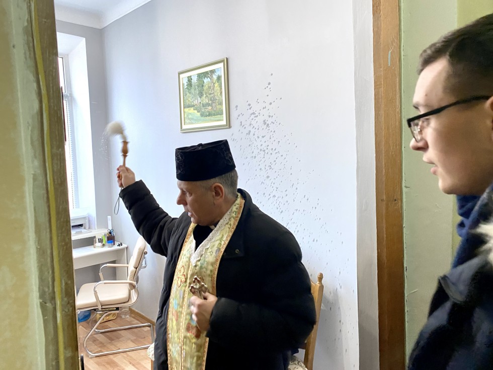 Хористи духовної семінарії відвідали Дрогобицьку РДА з нагоди закінчення циклу Різдвяних свят