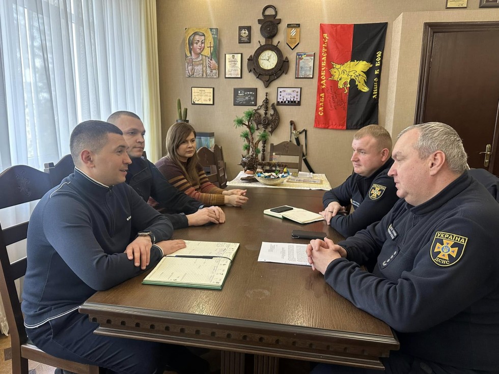 У Дрогобицькій РВА відбулась нарада щодо запобігання наслідків спалювання сухостою у Дрогобицькому районі